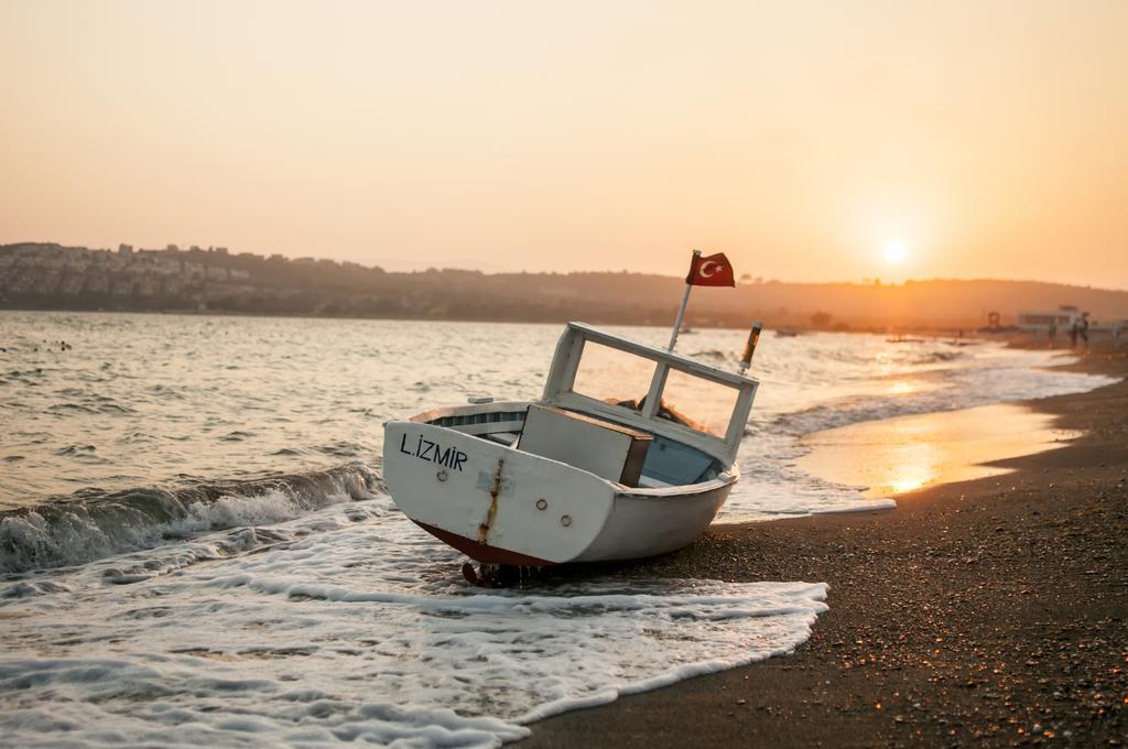 Mali Beach Aparthotel Siğacık Exteriör bild