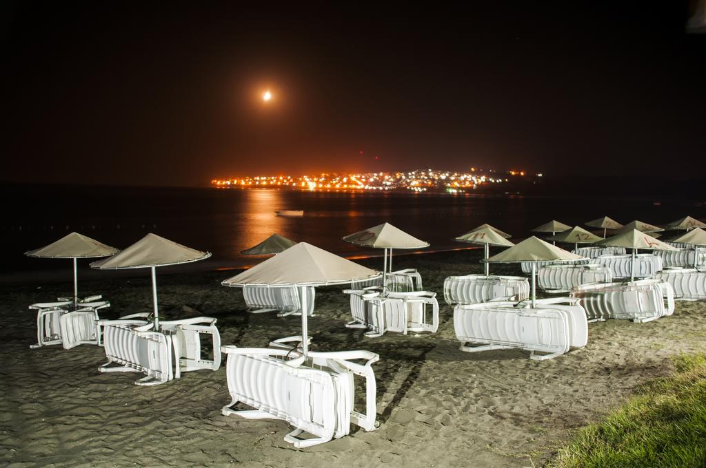 Mali Beach Aparthotel Siğacık Exteriör bild